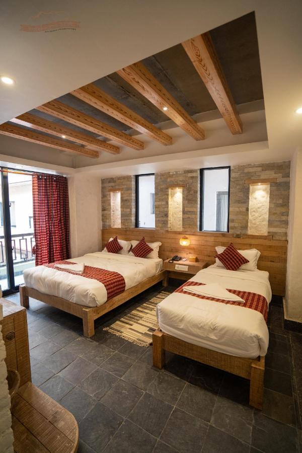 Hotel Mera Peak Private Limited Pokhara Bagian luar foto
